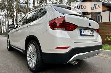 Внедорожник / Кроссовер BMW X1 2013 в 