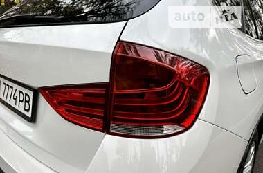 Внедорожник / Кроссовер BMW X1 2013 в 