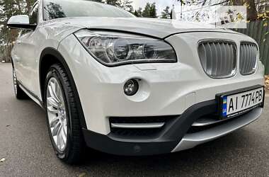 Внедорожник / Кроссовер BMW X1 2013 в 