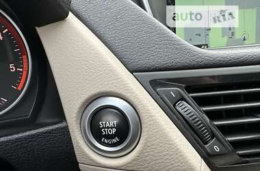 Внедорожник / Кроссовер BMW X1 2013 в 