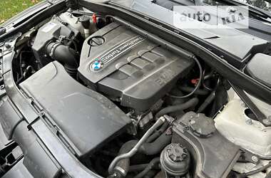 Внедорожник / Кроссовер BMW X1 2013 в 