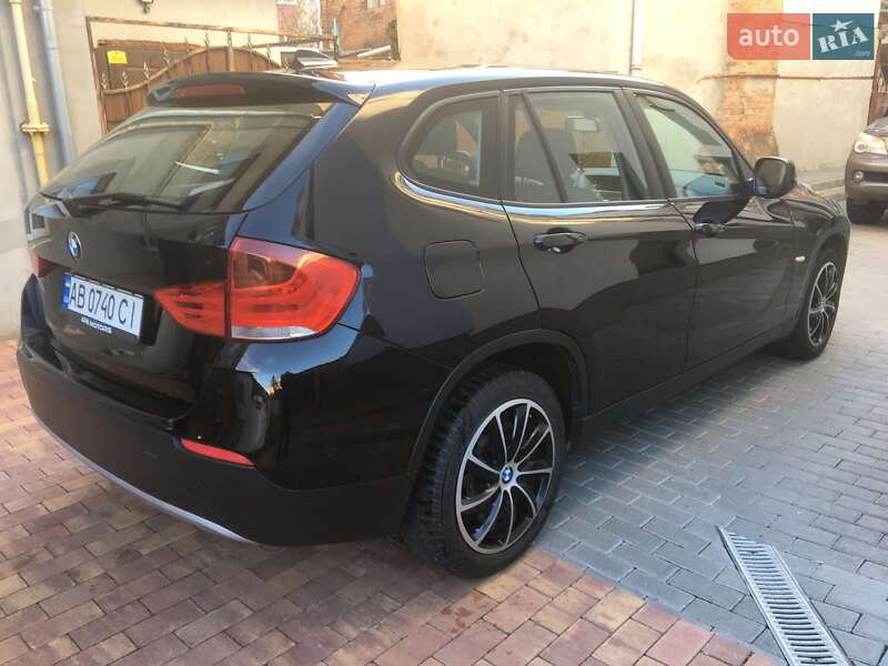 Внедорожник / Кроссовер BMW X1 2012 в Виннице