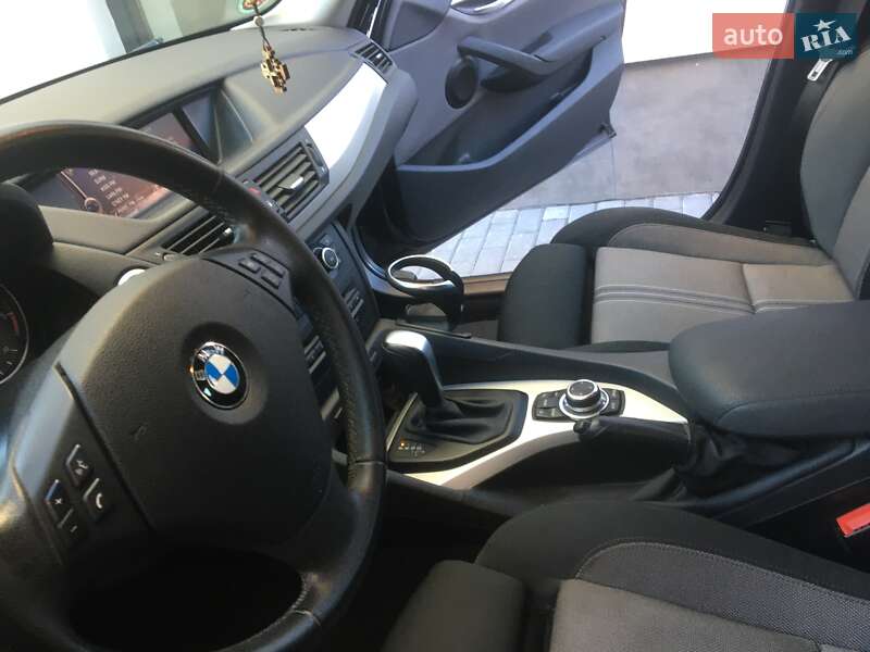 Внедорожник / Кроссовер BMW X1 2012 в Виннице