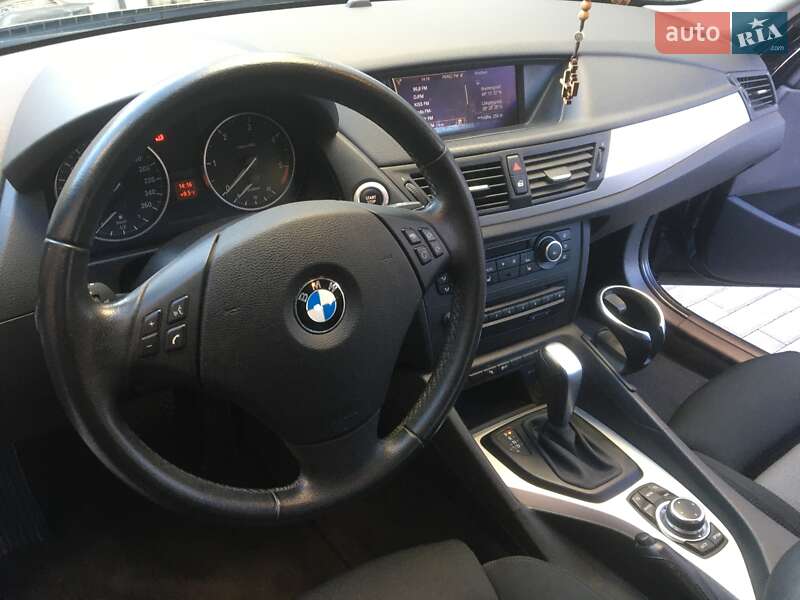 Внедорожник / Кроссовер BMW X1 2012 в Виннице
