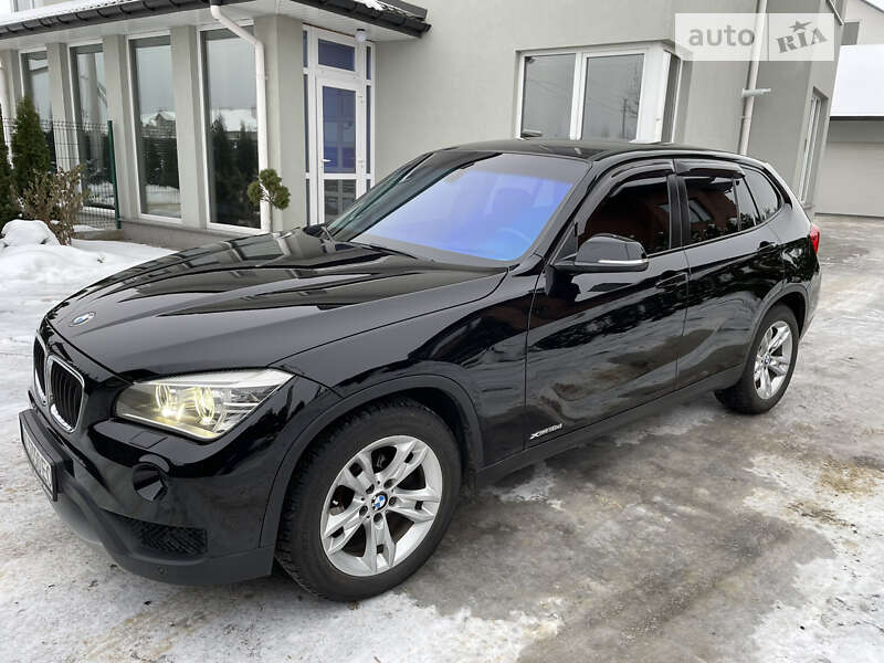 Позашляховик / Кросовер BMW X1 2013 в Луцьку