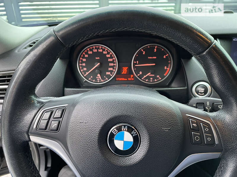 Позашляховик / Кросовер BMW X1 2013 в Луцьку