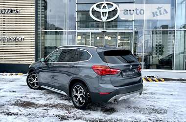 Внедорожник / Кроссовер BMW X1 2018 в 
