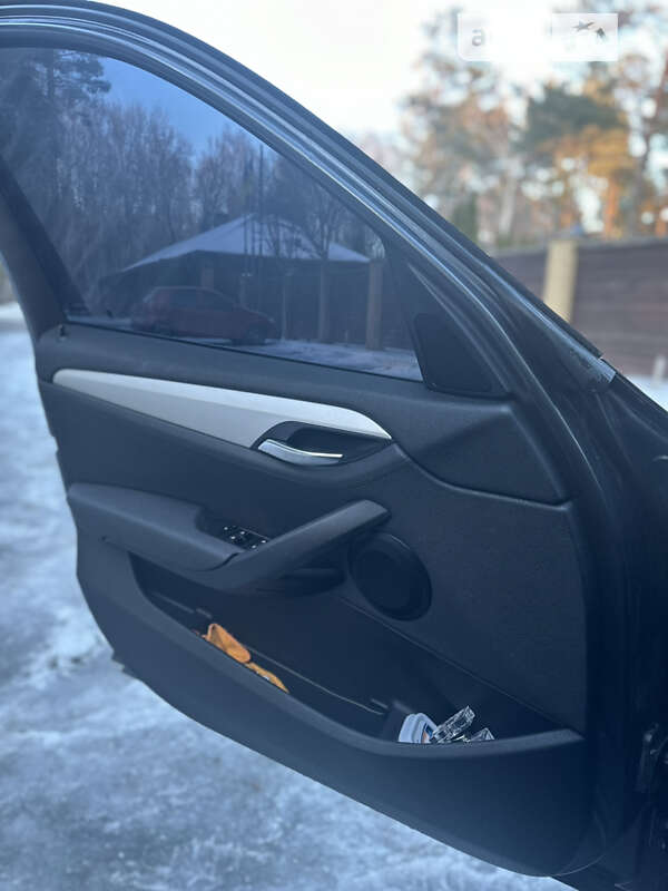 Позашляховик / Кросовер BMW X1 2012 в Києві