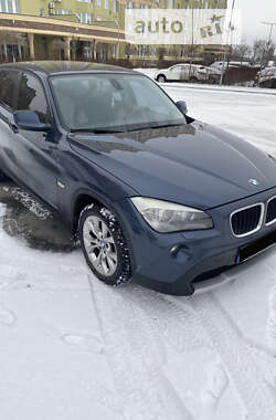 Внедорожник / Кроссовер BMW X1 2011 в Киеве