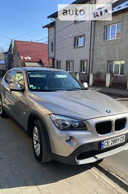 Внедорожник / Кроссовер BMW X1 2011 в Черновцах