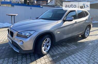 Позашляховик / Кросовер BMW X1 2011 в Чернівцях