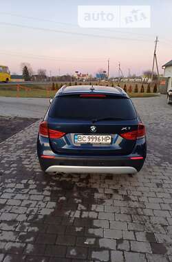 Внедорожник / Кроссовер BMW X1 2011 в Львове