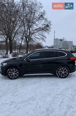 Внедорожник / Кроссовер BMW X1 2019 в Харькове