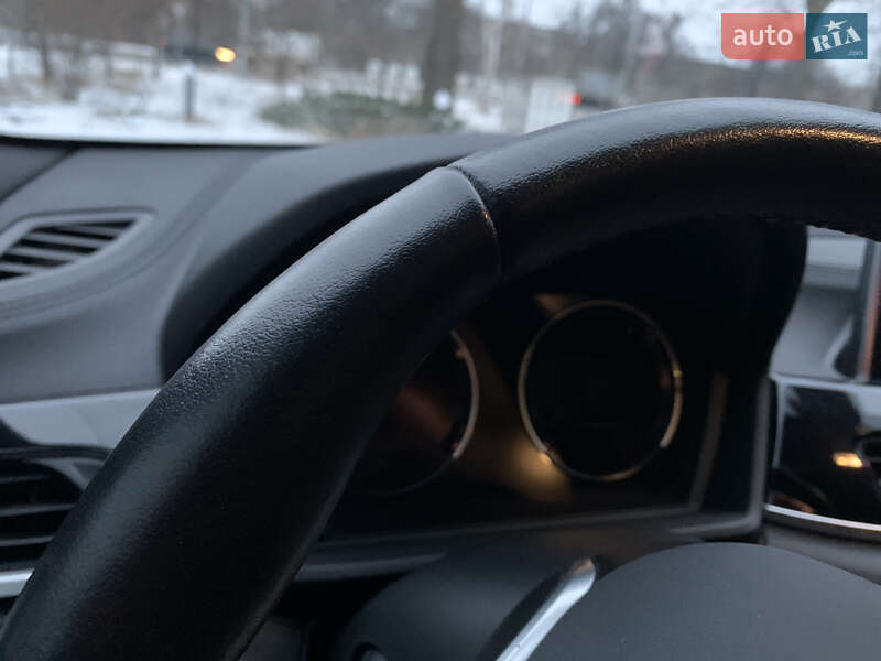 Внедорожник / Кроссовер BMW X1 2019 в Харькове