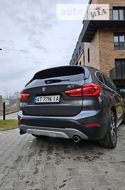 Внедорожник / Кроссовер BMW X1 2016 в Ивано-Франковске
