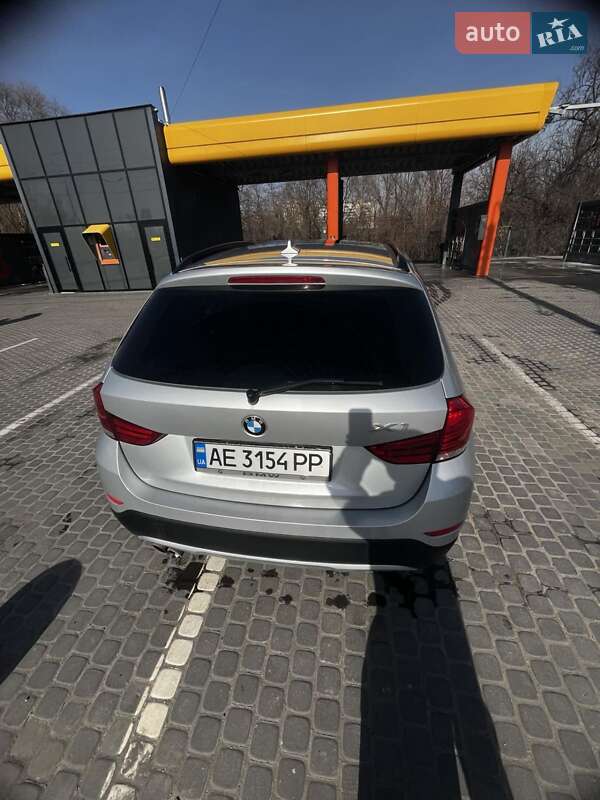 Внедорожник / Кроссовер BMW X1 2013 в Днепре