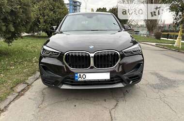 Внедорожник / Кроссовер BMW X1 2022 в Ужгороде