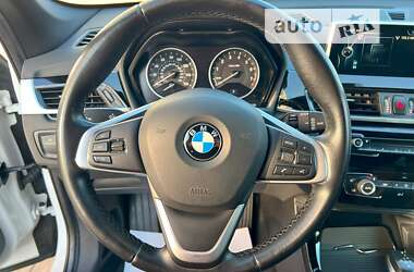 Внедорожник / Кроссовер BMW X1 2016 в Одессе