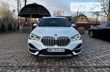 Внедорожник / Кроссовер BMW X1 2017 в Коростене