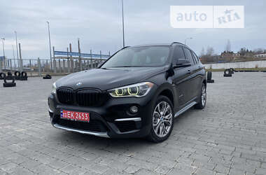 Внедорожник / Кроссовер BMW X1 2016 в Львове