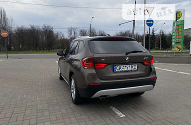 Позашляховик / Кросовер BMW X1 2010 в Черкасах