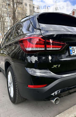 Внедорожник / Кроссовер BMW X1 2022 в Кременчуге