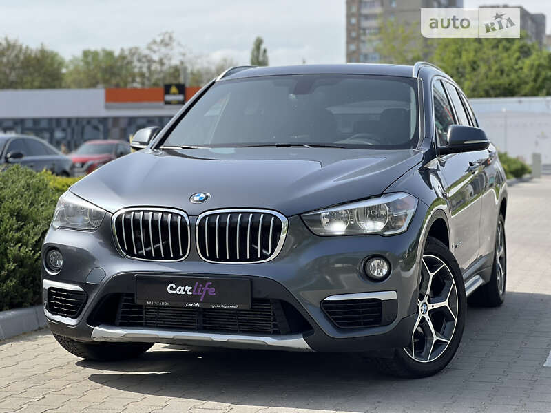 Внедорожник / Кроссовер BMW X1 2015 в Одессе