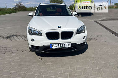 Внедорожник / Кроссовер BMW X1 2012 в Каменке-Бугской