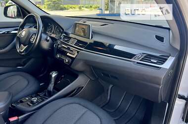 Позашляховик / Кросовер BMW X1 2016 в Запоріжжі