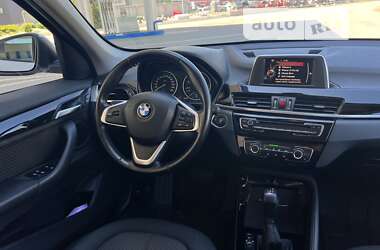 Внедорожник / Кроссовер BMW X1 2016 в Запорожье