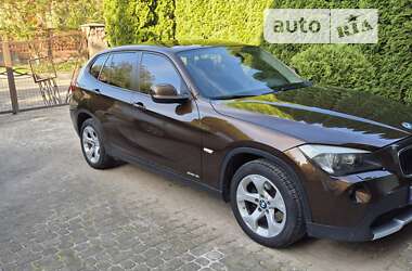 Внедорожник / Кроссовер BMW X1 2011 в Львове