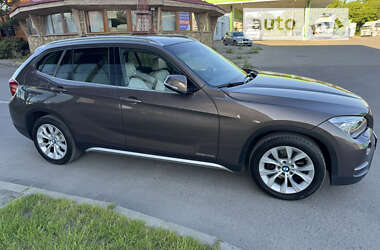 Позашляховик / Кросовер BMW X1 2013 в Луцьку