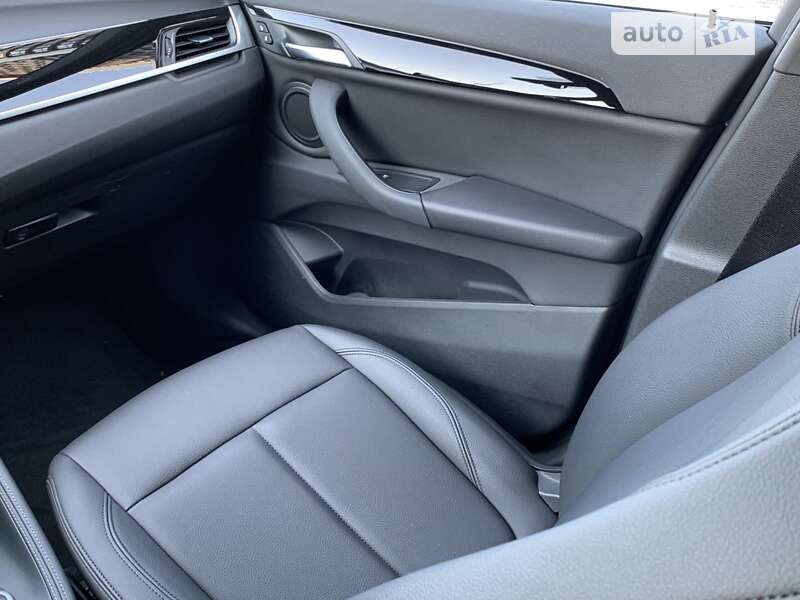 Позашляховик / Кросовер BMW X1 2019 в Києві