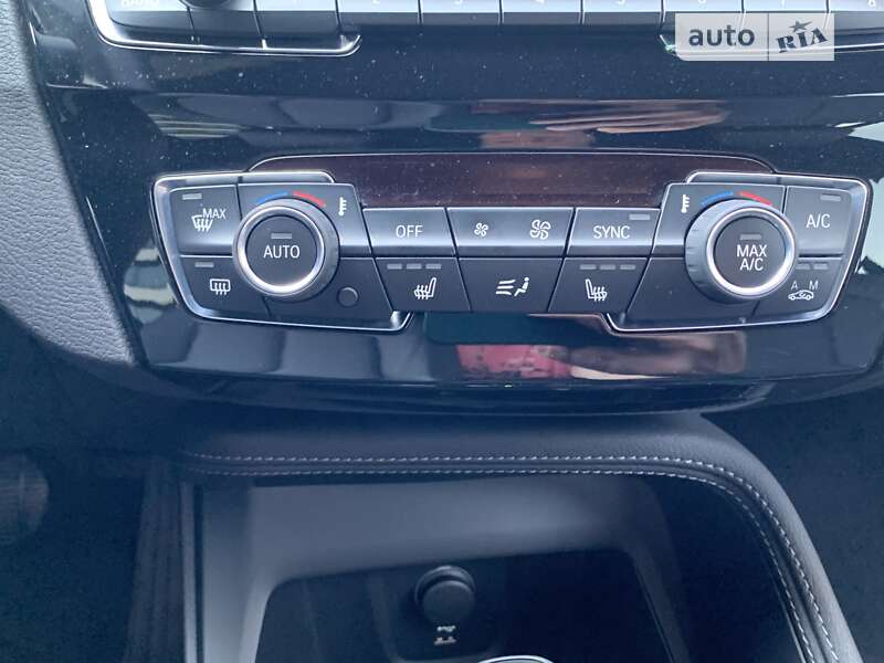 Позашляховик / Кросовер BMW X1 2019 в Києві