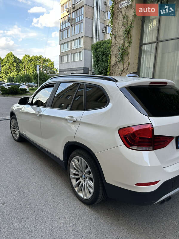 Внедорожник / Кроссовер BMW X1 2013 в Днепре