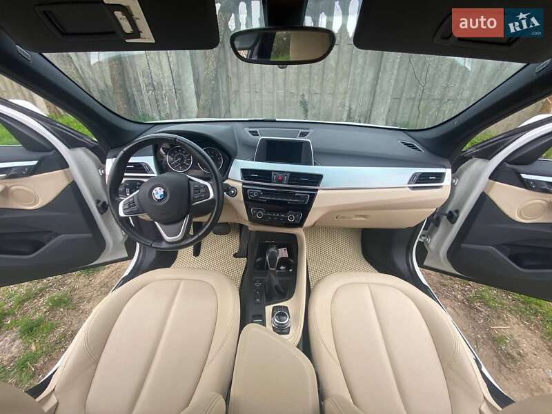 Позашляховик / Кросовер BMW X1 2016 в Одесі