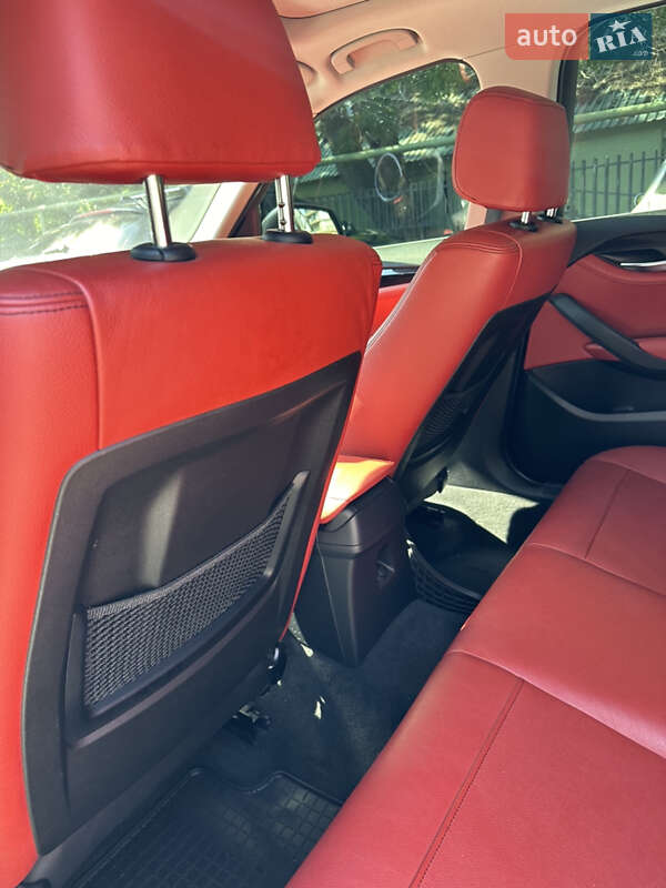 Внедорожник / Кроссовер BMW X1 2013 в Одессе фото 14 Внедорожник / Кроссовер BMW X1 2013 в Одессе