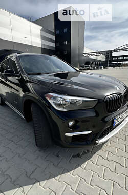 Внедорожник / Кроссовер BMW X1 2016 в Львове