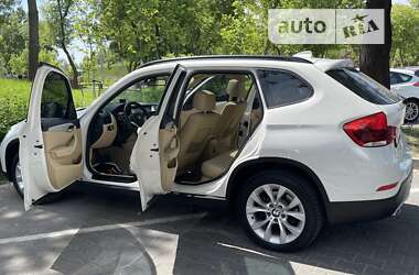 Внедорожник / Кроссовер BMW X1 2013 в Киеве