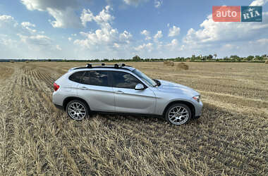 Внедорожник / Кроссовер BMW X1 2013 в 