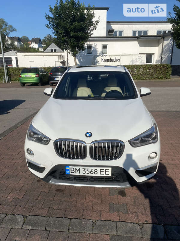 Позашляховик / Кросовер BMW X1 2016 в Путивлі