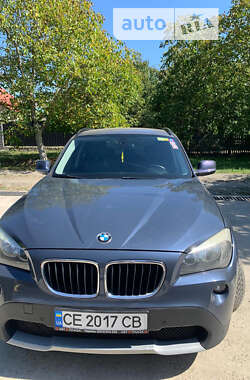 Внедорожник / Кроссовер BMW X1 2011 в Хотине