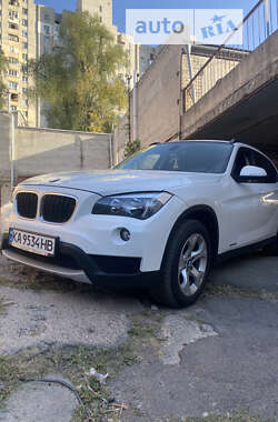 Внедорожник / Кроссовер BMW X1 2013 в Киеве