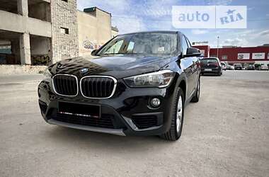 Внедорожник / Кроссовер BMW X1 2017 в Тернополе