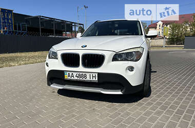 Внедорожник / Кроссовер BMW X1 2011 в Киеве