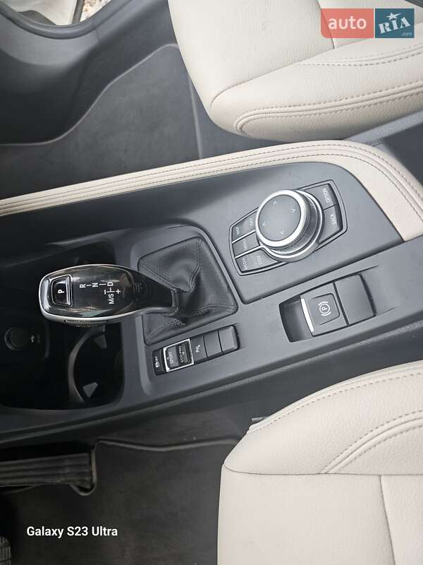 Внедорожник / Кроссовер BMW X1 2020 в Киеве