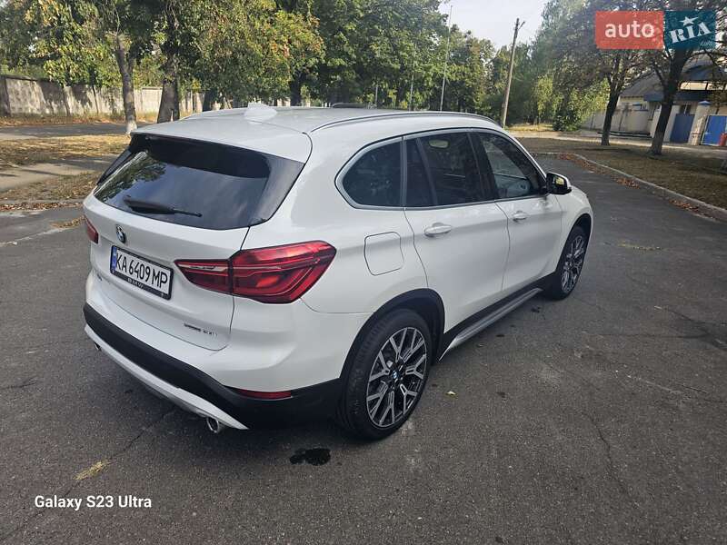 Внедорожник / Кроссовер BMW X1 2020 в Киеве