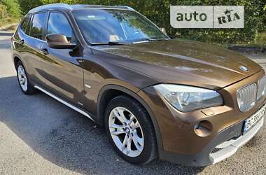 Позашляховик / Кросовер BMW X1 2010 в Львові