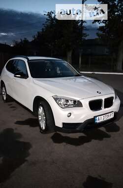 Позашляховик / Кросовер BMW X1 2012 в Мені