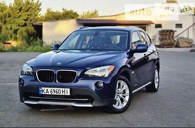 Внедорожник / Кроссовер BMW X1 2011 в Киеве